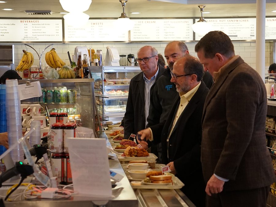 lunch line photo