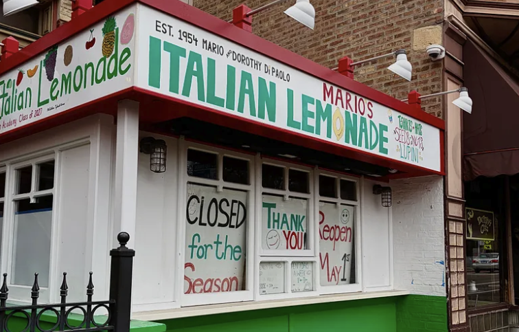 Italian ice stand photo. Click for story.
